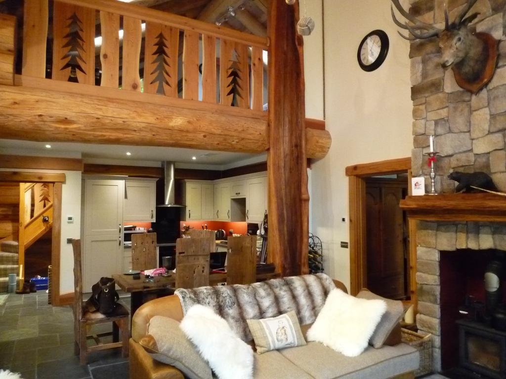 Caledonian Cabin 인버개리 외부 사진